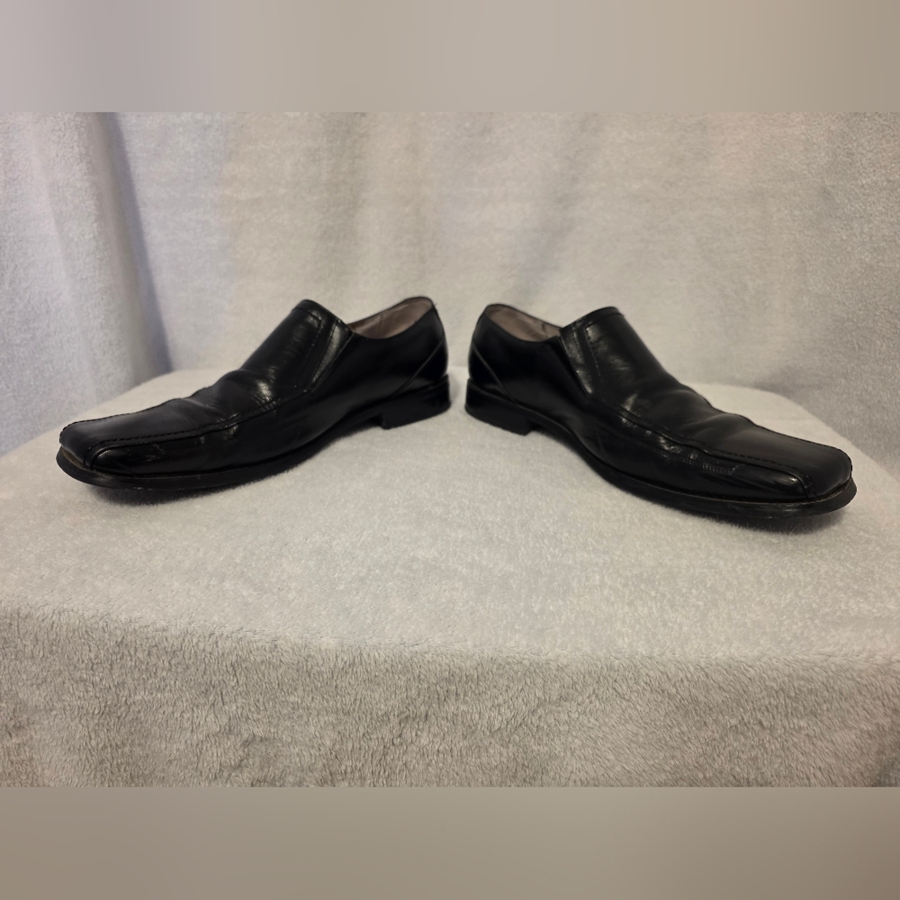 Stacy Adams Sleek Black Leather Loafers
